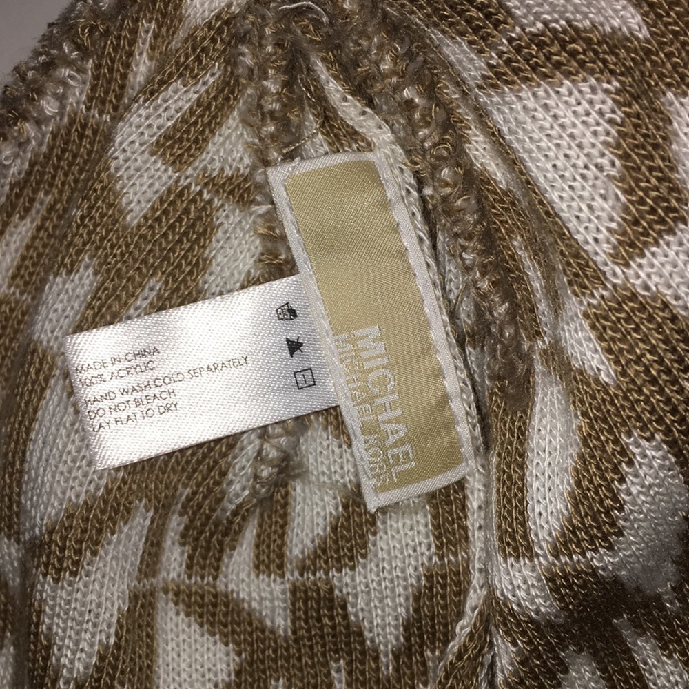 MK beanie - Picture 2 of 2